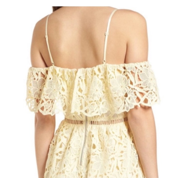 ASTR Lace Off The Shoulder Midi Dress Yellow Small - Picture 3 of 6